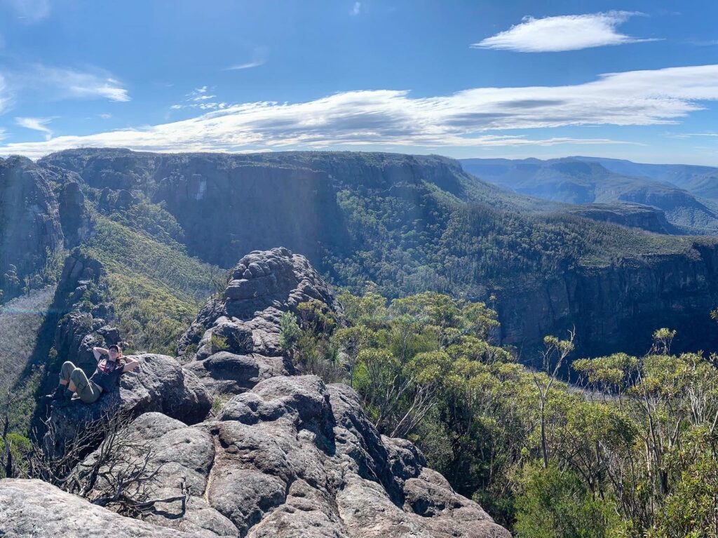 610E737D-62CA-470B-B654-93B0E72264D3